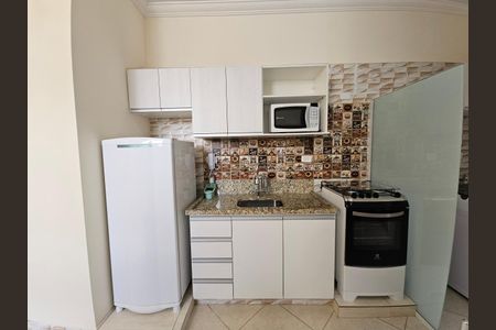 Cozinha de kitnet/studio para alugar com 1 quarto, 45m² em Centro, Taubaté
