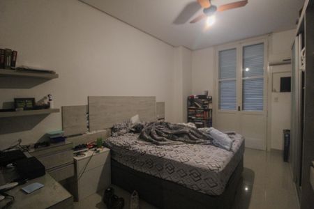 Apartamento para alugar com 230m², 3 quartos e 1 vaga Apartamento para alugar com 230m², 3 quartos e 1 vagaQuarto