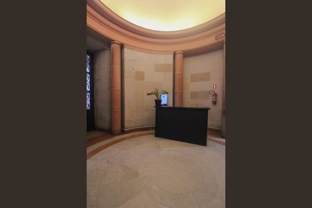 Apartamento para alugar com 230m², 3 quartos e 1 vaga Apartamento para alugar com 230m², 3 quartos e 1 vagaHall de entrada