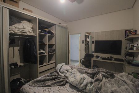 Apartamento para alugar com 230m², 3 quartos e 1 vaga Apartamento para alugar com 230m², 3 quartos e 1 vagaQuarto