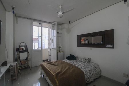 Apartamento para alugar com 230m², 3 quartos e 1 vaga Apartamento para alugar com 230m², 3 quartos e 1 vagaSuite