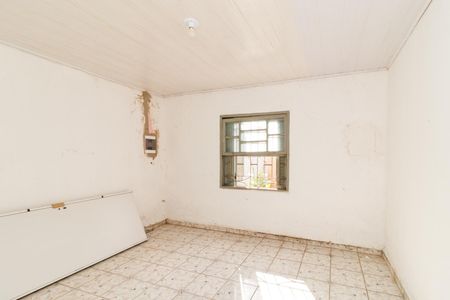 Quarto de casa para alugar com 1 quarto, 120m² em Parque Edu Chaves, São Paulo
