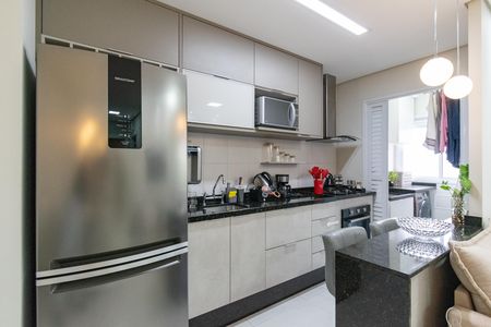 Apartamento à venda com 67m², 2 quartos e 1 vaga Apartamento à venda com 67m², 2 quartos e 1 vagaCozinha