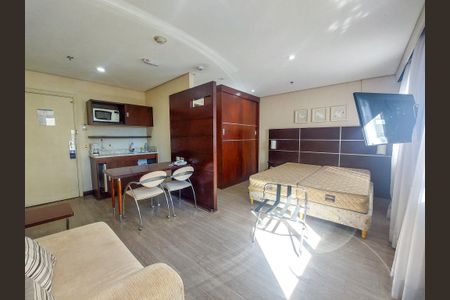 Studio de kitnet/studio para alugar com 1 quarto, 28m² em Chácara Santo Antônio, São Paulo