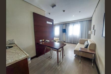 Studio de kitnet/studio para alugar com 1 quarto, 28m² em Chácara Santo Antônio, São Paulo