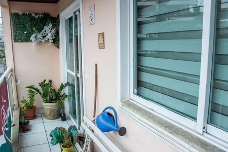Casa à venda com 145m², 3 quartos e 3 vagas Casa à venda com 145m², 3 quartos e 3 vagasVaranda da Sala