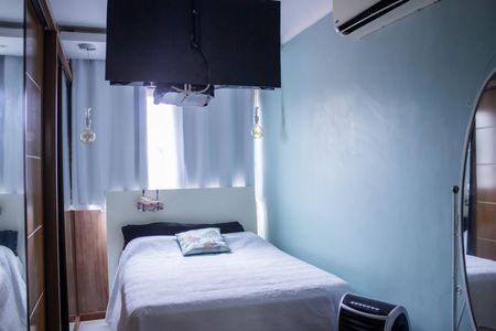 Casa à venda com 145m², 3 quartos e 3 vagas Casa à venda com 145m², 3 quartos e 3 vagasQuarto 2 segundo andar