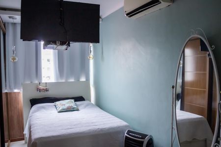 Casa à venda com 145m², 3 quartos e 3 vagas Casa à venda com 145m², 3 quartos e 3 vagasQuarto 2 segundo andar