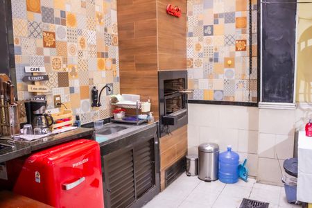 Casa à venda com 145m², 3 quartos e 3 vagas Casa à venda com 145m², 3 quartos e 3 vagasÁrea gourmet