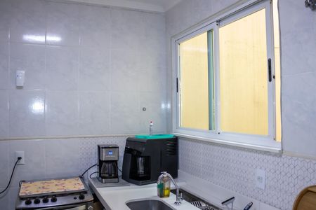Casa à venda com 145m², 3 quartos e 3 vagas Casa à venda com 145m², 3 quartos e 3 vagasCozinha