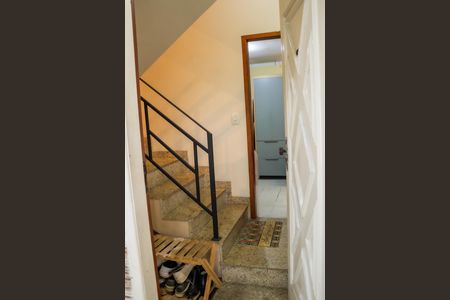Casa à venda com 145m², 3 quartos e 3 vagas Casa à venda com 145m², 3 quartos e 3 vagasAcesso ao Primeiro andar