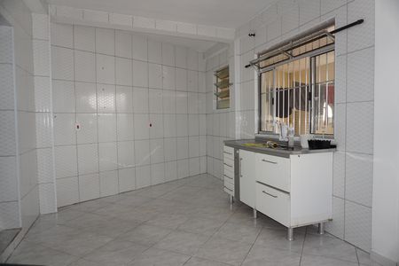 Cozinha de casa para alugar com 2 quartos, 50m² em Jardim Colegio, Embu das Artes