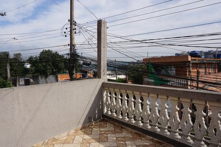 Casa para alugar com 50m², 2 quartos e sem vagaVaranda
