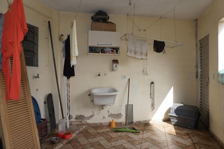 Casa para alugar com 50m², 2 quartos e sem vagaLavanderia