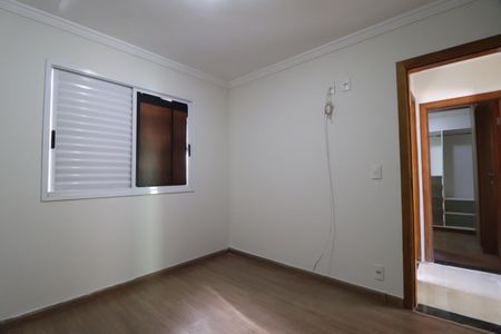 Apartamento para alugar com 180m², 3 quartos e 2 vagasQuarto 3