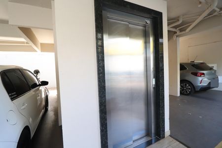 Apartamento para alugar com 180m², 3 quartos e 2 vagasElevador