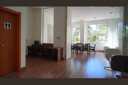 Apartamento à venda com 65m², 2 quartos e 2 vagasÁrea comum - Salão de festas