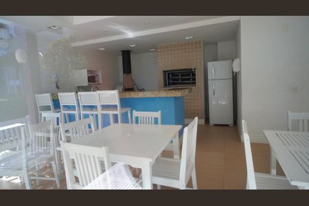 Apartamento à venda com 65m², 2 quartos e 2 vagasÁrea comum - Churrasqueira