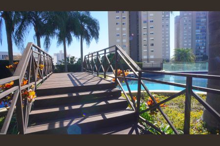Apartamento à venda com 65m², 2 quartos e 2 vagasÁrea comum - Piscina