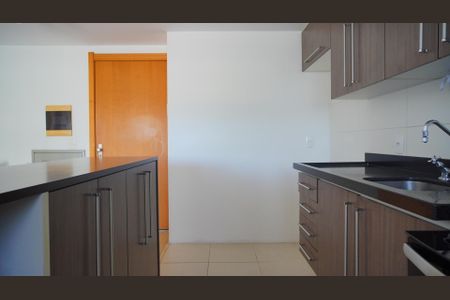 Apartamento à venda com 65m², 2 quartos e 2 vagasCozinha 
