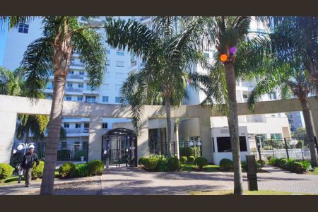 Apartamento à venda com 65m², 2 quartos e 2 vagasFachada e portaria