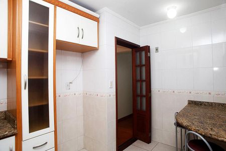 Apartamento para alugar com 60m², 2 quartos e sem vagaCozinha