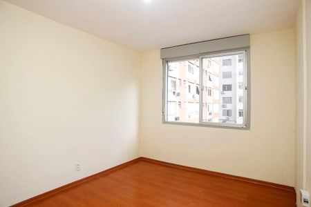 Quarto 1 de apartamento para alugar com 2 quartos, 60m² em Centro Histórico, Porto Alegre