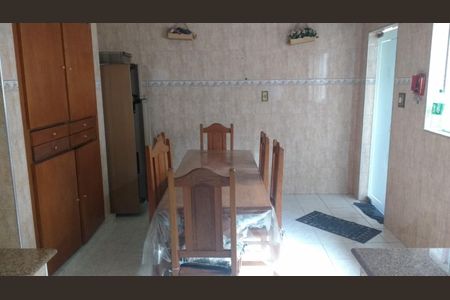 Casa à venda com 400m², 3 quartos e 3 vagas Casa à venda com 400m², 3 quartos e 3 vagasFoto 18