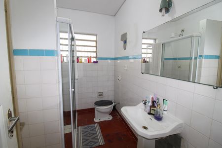 Banheiro de casa à venda com 2 quartos, 175m² em Jaguaré, São Paulo