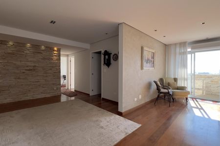 Sala de apartamento à venda com 3 quartos, 106m² em Vila Camargos, Guarulhos