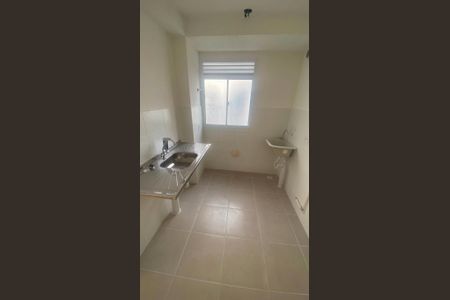 Apartamento para alugar com 44m², 2 quartos e 1 vaga Apartamento para alugar com 44m², 2 quartos e 1 vagaBanheiro