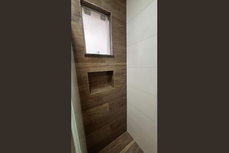 Apartamento para alugar com 61m², 2 quartos e 1 vaga Apartamento para alugar com 61m², 2 quartos e 1 vagaBanheiro