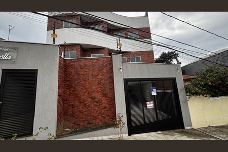Apartamento para alugar com 61m², 2 quartos e 1 vaga Apartamento para alugar com 61m², 2 quartos e 1 vagaFachada