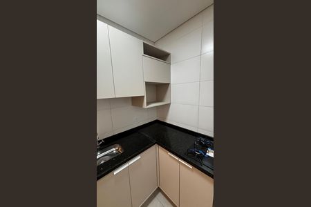 Apartamento para alugar com 61m², 2 quartos e 1 vaga Apartamento para alugar com 61m², 2 quartos e 1 vagaCozinha