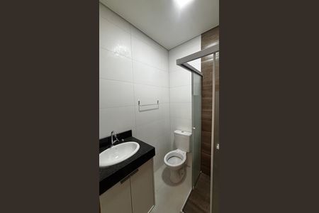 Apartamento para alugar com 61m², 2 quartos e 1 vaga Apartamento para alugar com 61m², 2 quartos e 1 vagaBanheiro da Suíte