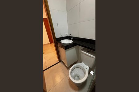 Apartamento para alugar com 61m², 2 quartos e 1 vaga Apartamento para alugar com 61m², 2 quartos e 1 vagaBanheiro