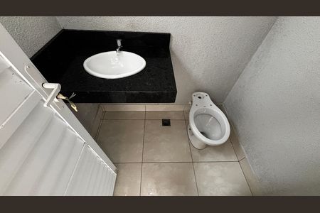 Apartamento para alugar com 85m², 2 quartos e 1 vaga Apartamento para alugar com 85m², 2 quartos e 1 vagaCobertura - Banheiro