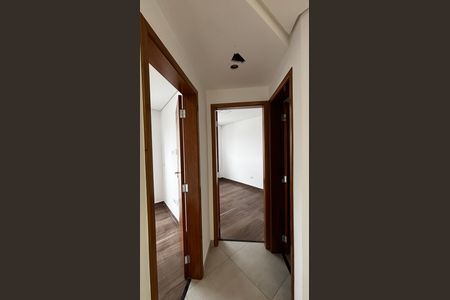 Apartamento para alugar com 85m², 2 quartos e 1 vaga Apartamento para alugar com 85m², 2 quartos e 1 vagaCorredor