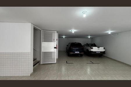 Apartamento para alugar com 85m², 2 quartos e 1 vaga Apartamento para alugar com 85m², 2 quartos e 1 vagaGaragem