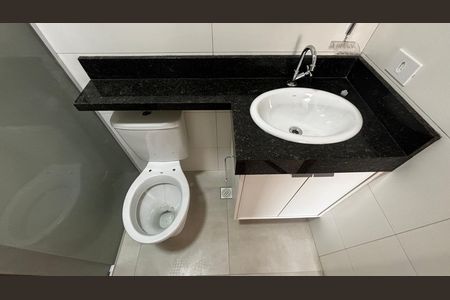Apartamento para alugar com 85m², 2 quartos e 1 vaga Apartamento para alugar com 85m², 2 quartos e 1 vagaBanheiro