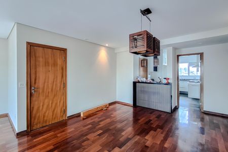 Apartamento para alugar com 237m², 3 quartos e 3 vagasSala