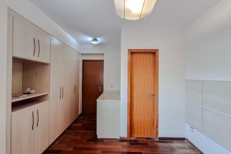 Apartamento para alugar com 237m², 3 quartos e 3 vagasQuarto 1 - Suíte