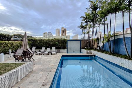 Apartamento para alugar com 237m², 3 quartos e 3 vagasÁrea comum - Piscina