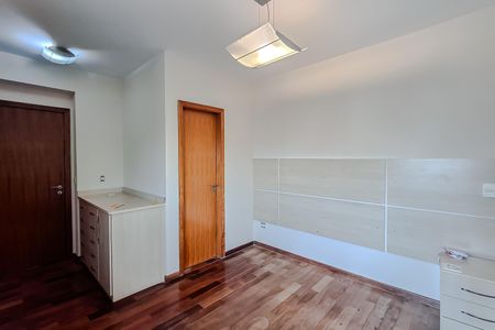 Apartamento para alugar com 237m², 3 quartos e 3 vagasQuarto 1 - Suíte