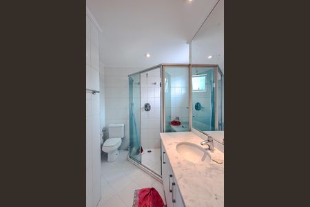 Apartamento para alugar com 237m², 3 quartos e 3 vagasBanheiro da Suíte