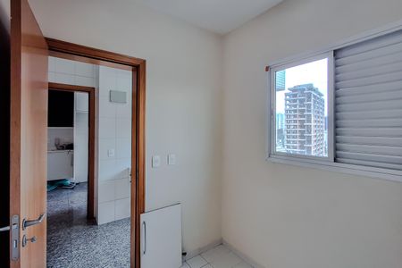 Apartamento para alugar com 237m², 3 quartos e 3 vagasQuarto de Serviço