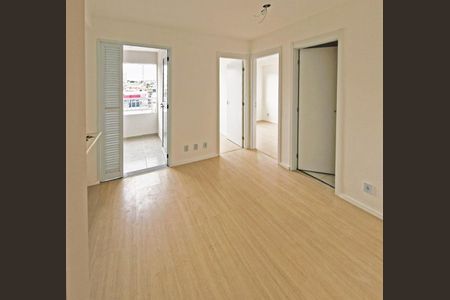 Sala e cozinha  de apartamento para alugar com 2 quartos, 28m² em Campo Grande, São Paulo
