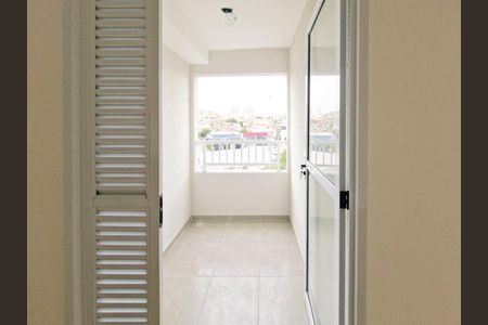 Área de Serviço de apartamento para alugar com 2 quartos, 28m² em Campo Grande, São Paulo
