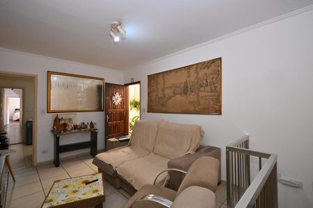 Casa à venda com 224m², 3 quartos e 2 vagasSala