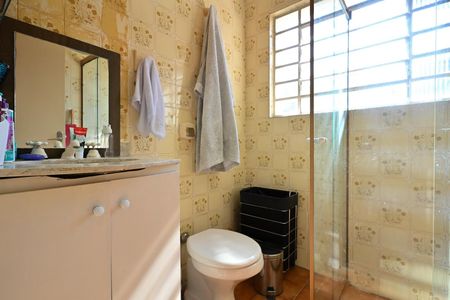 Casa à venda com 224m², 3 quartos e 2 vagasBanheiro Suíte 
